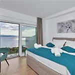 Skyview Mit Infinitypool Und Panorama Meerblick Villa Brela