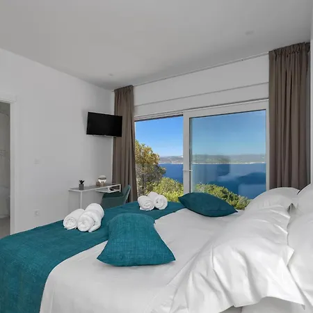 Skyview Mit Infinitypool Und Panorama Meerblick *