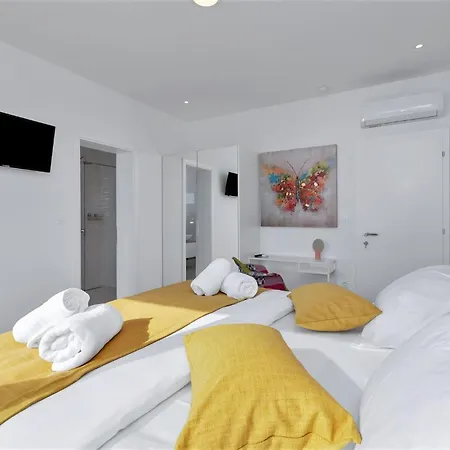 Skyview Mit Infinitypool Und Panorama Meerblick * Brela