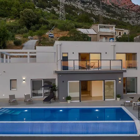 Villa Skyview Mit Infinitypool Und Panorama Meerblick *