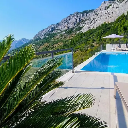 Skyview Mit Infinitypool Und Panorama Meerblick *