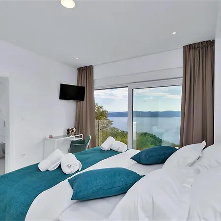 Skyview Mit Infinitypool Und Panorama Meerblick Villa *