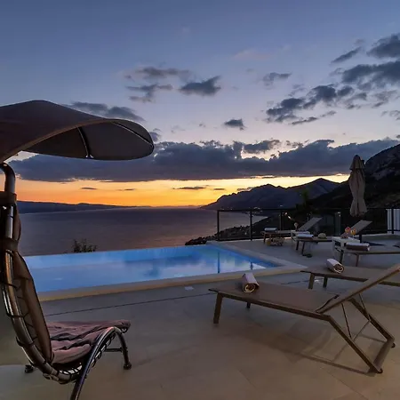 Villa Skyview Mit Infinitypool Und Panorama Meerblick *