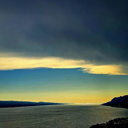Skyview Mit Infinitypool Und Panorama Meerblick *